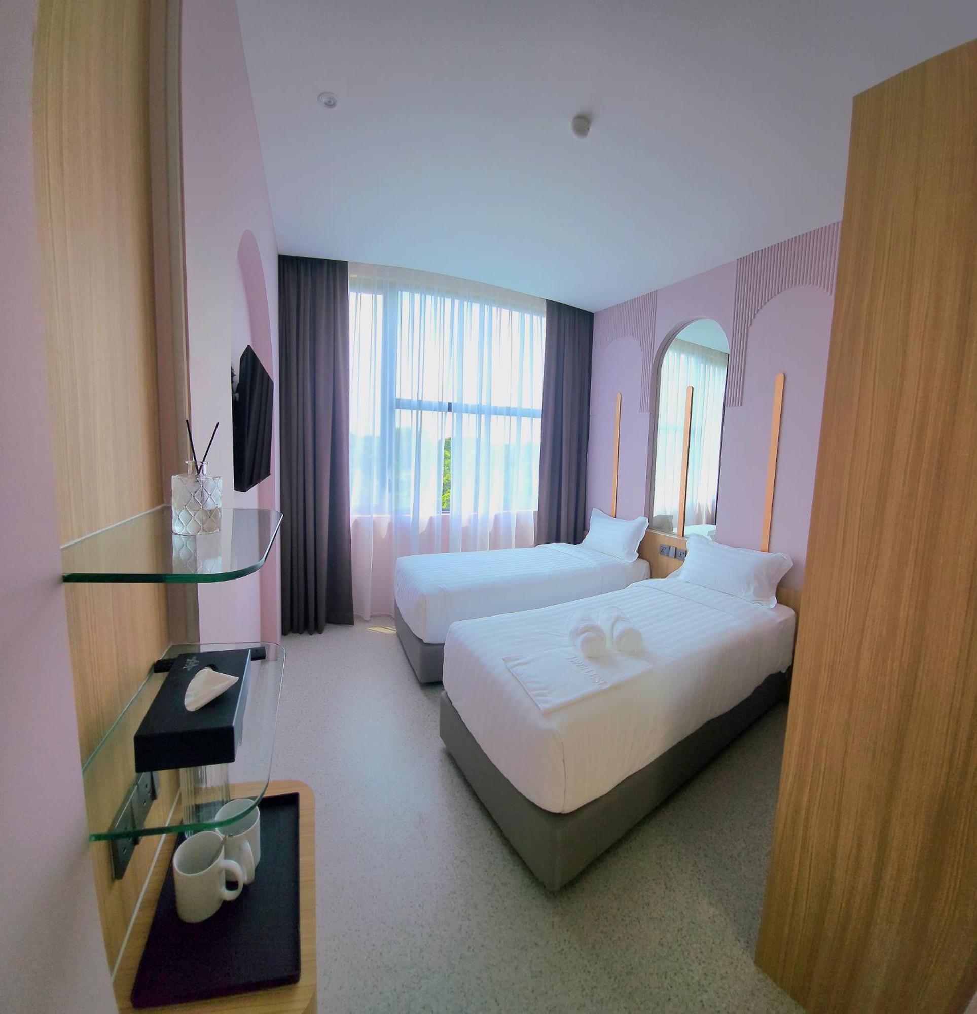 Wellesley Hotel Simpang Ampat  ภายนอก รูปภาพ